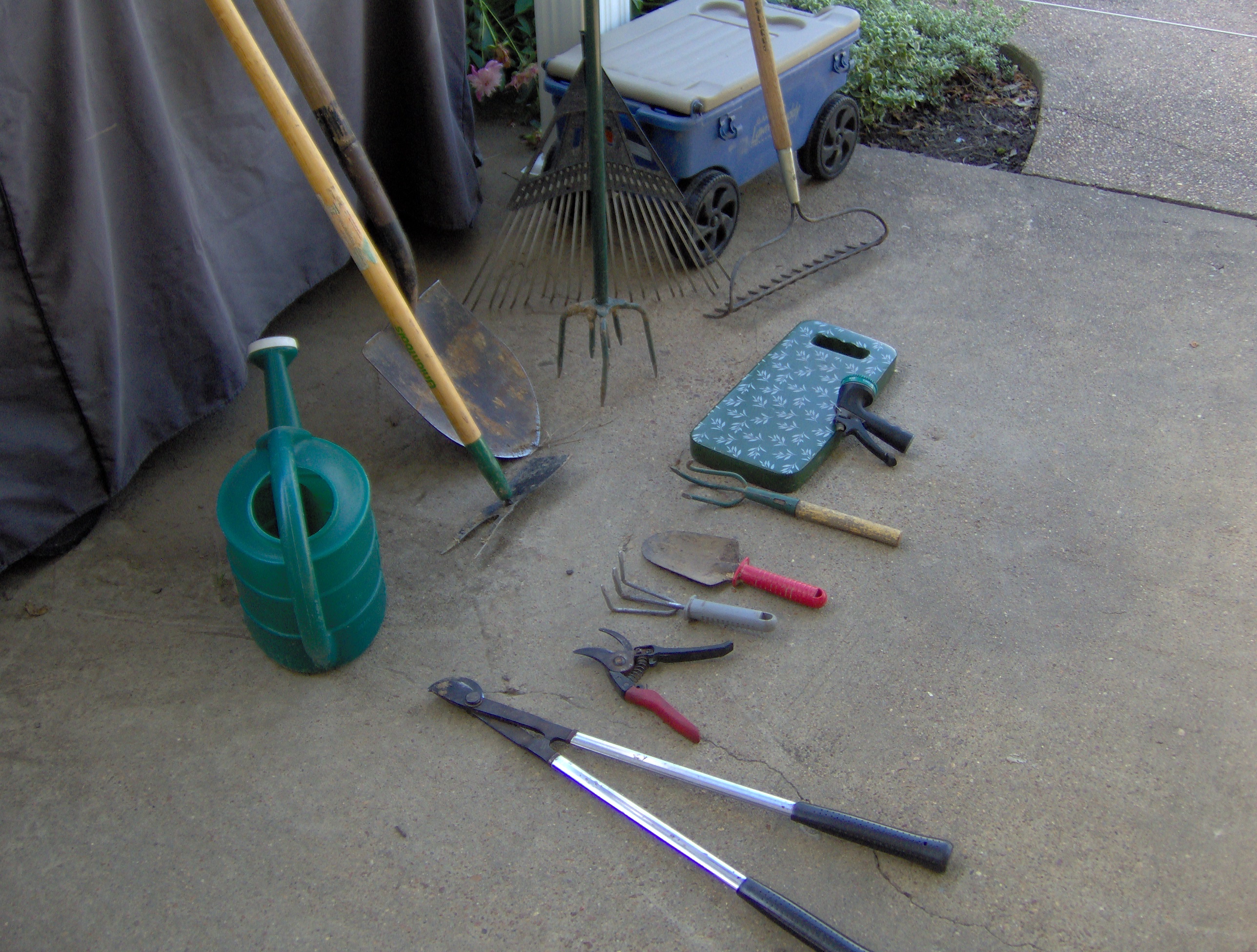 gardening tools